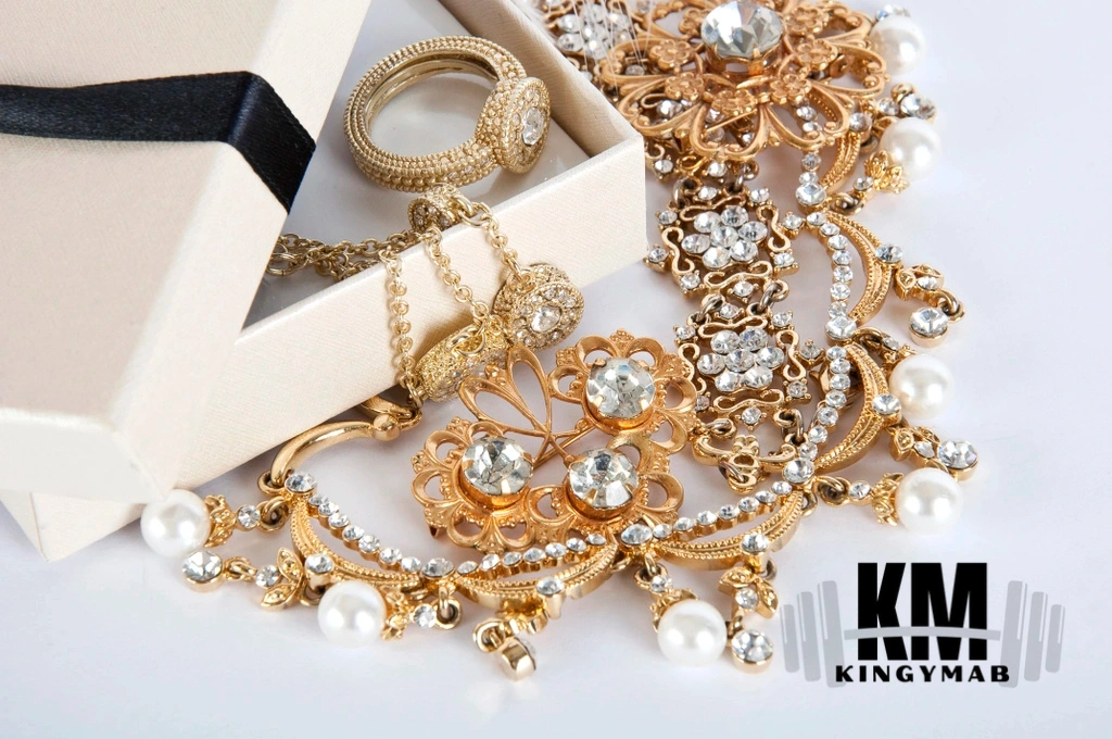 Buying Artificial Jewellery Online